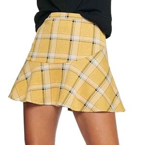 SO Yellow Plaid Flounce Mini Skirt, Size M, Modern Style